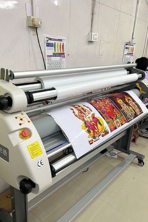 Outdoor banners